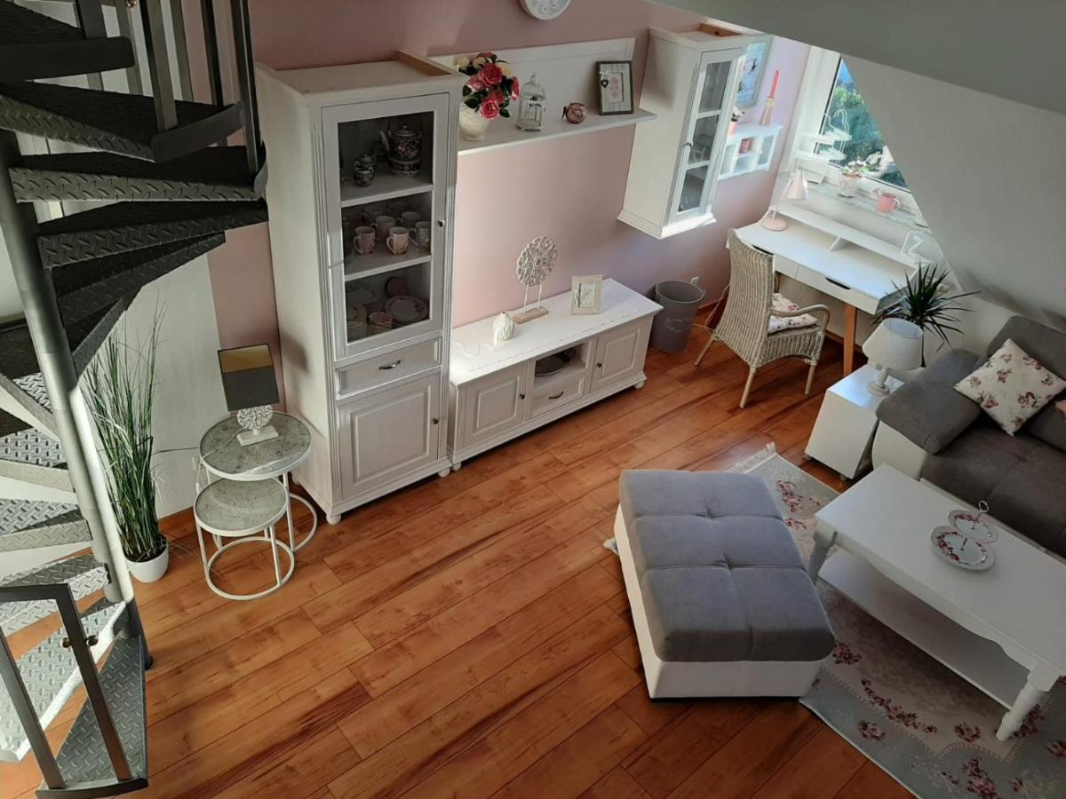 Auszeit Rheingauer Rosengasse Apartment Johannisberg ภายนอก รูปภาพ